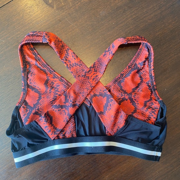 Beach Riot - Sports Bra - Size L - Picture 2 of 3